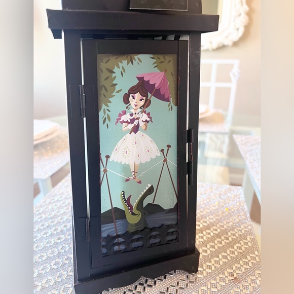 ☠️ DISNEY Haunted Mansion Disneyland Lantern Stretch Room Halloween Decor NEW - Picture 7 of 11